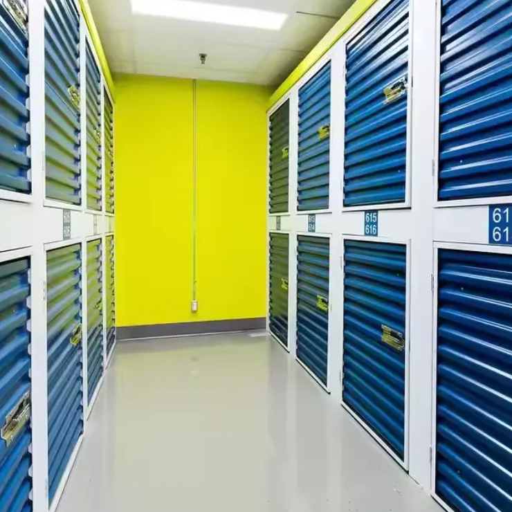 Aangepaste opslagcontainer met oproldeur